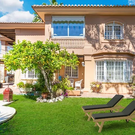 Lxr Villa Elysee 4Hab Accommodaton Villa