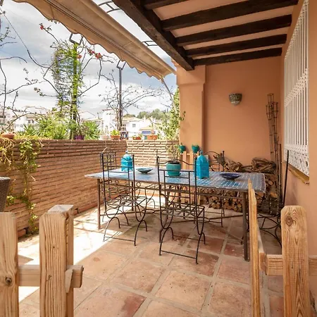 4 Hab Luxury Villa *