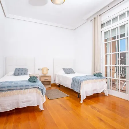 Villa 4 Hab Luxury *