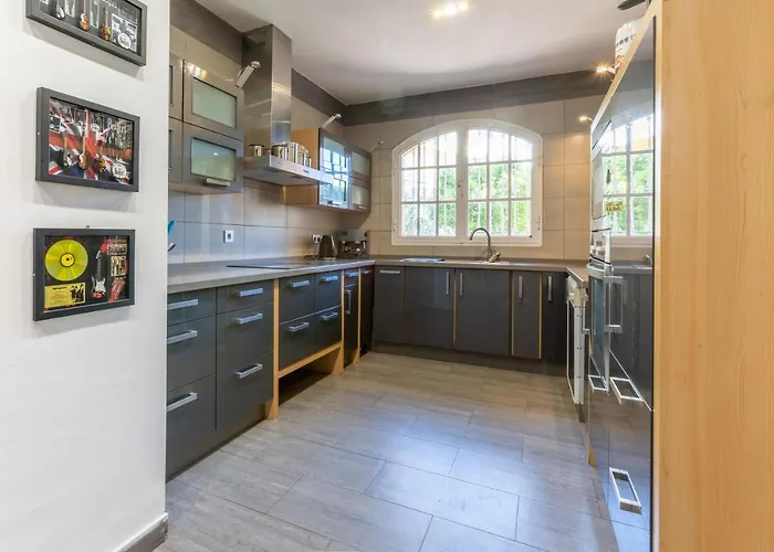 Lxr Villa Elysee 4Hab Accommodaton וילה *